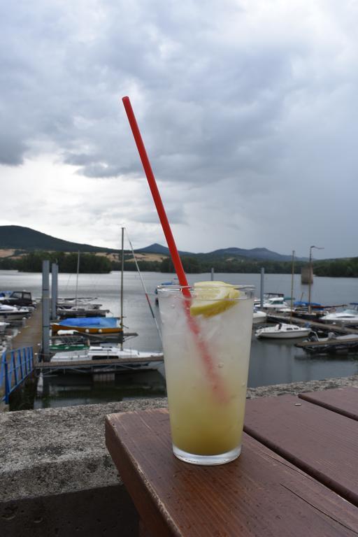 Resort Marina Labe Lovosice Zewnętrze zdjęcie